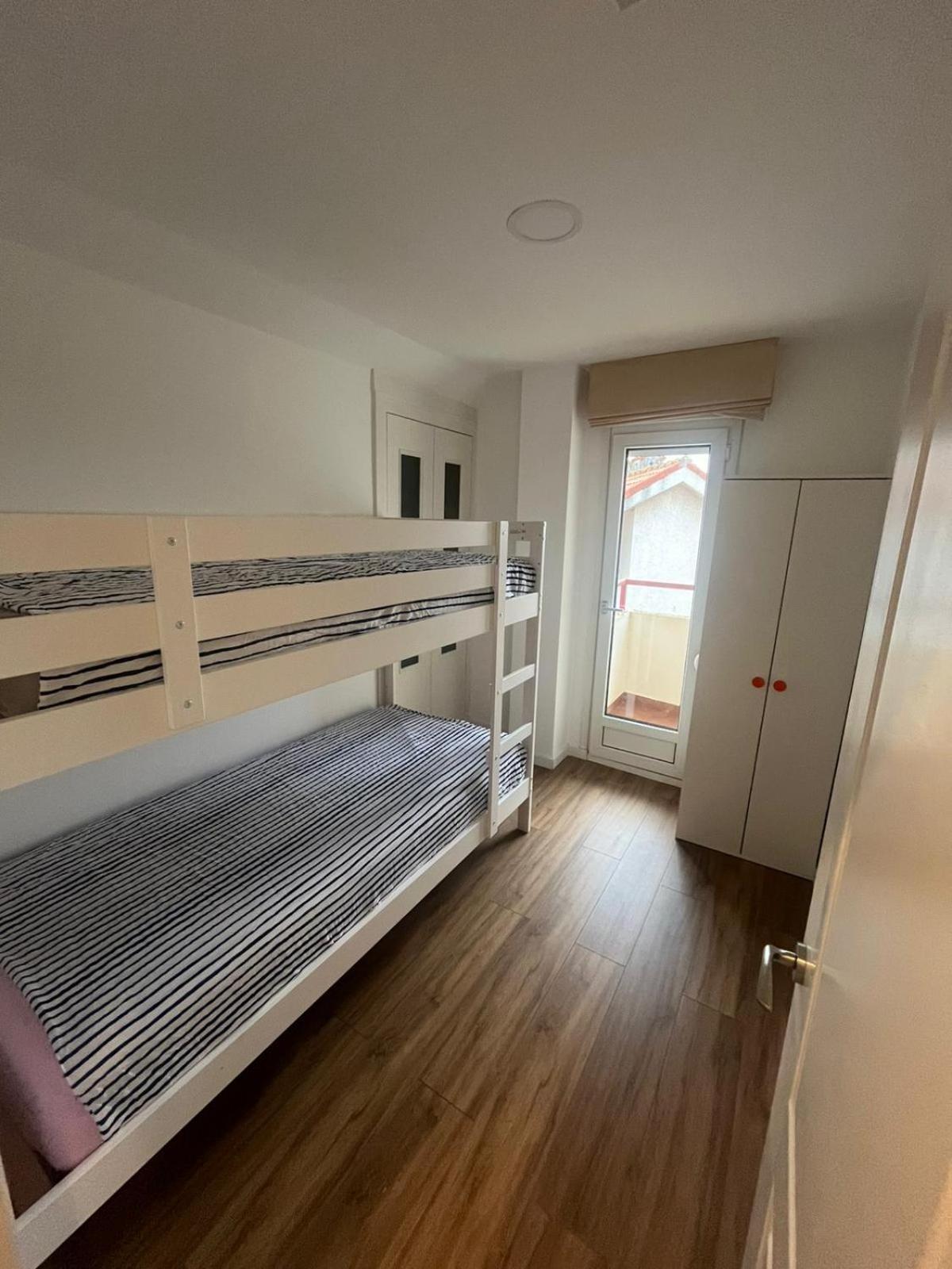 Duplex Con Terraza En Mogro Apartment ภายนอก รูปภาพ